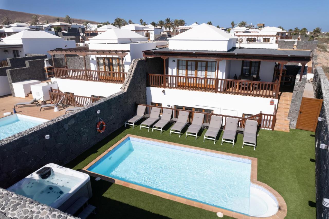 Villa Penguina Play Blanca Lanzarote Коста Бланка Экстерьер фото