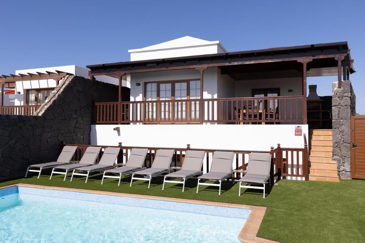 Villa Penguina Play Blanca Lanzarote Коста Бланка Экстерьер фото